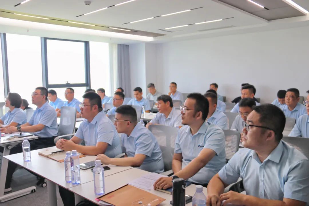 2024年上半年中層管理干部述職會(huì)議：述職曬答卷，砥礪再奮進(jìn)。